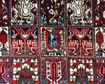 Hand-Knotted Persian Bakhtiari Rug - 5’5”x10’8”