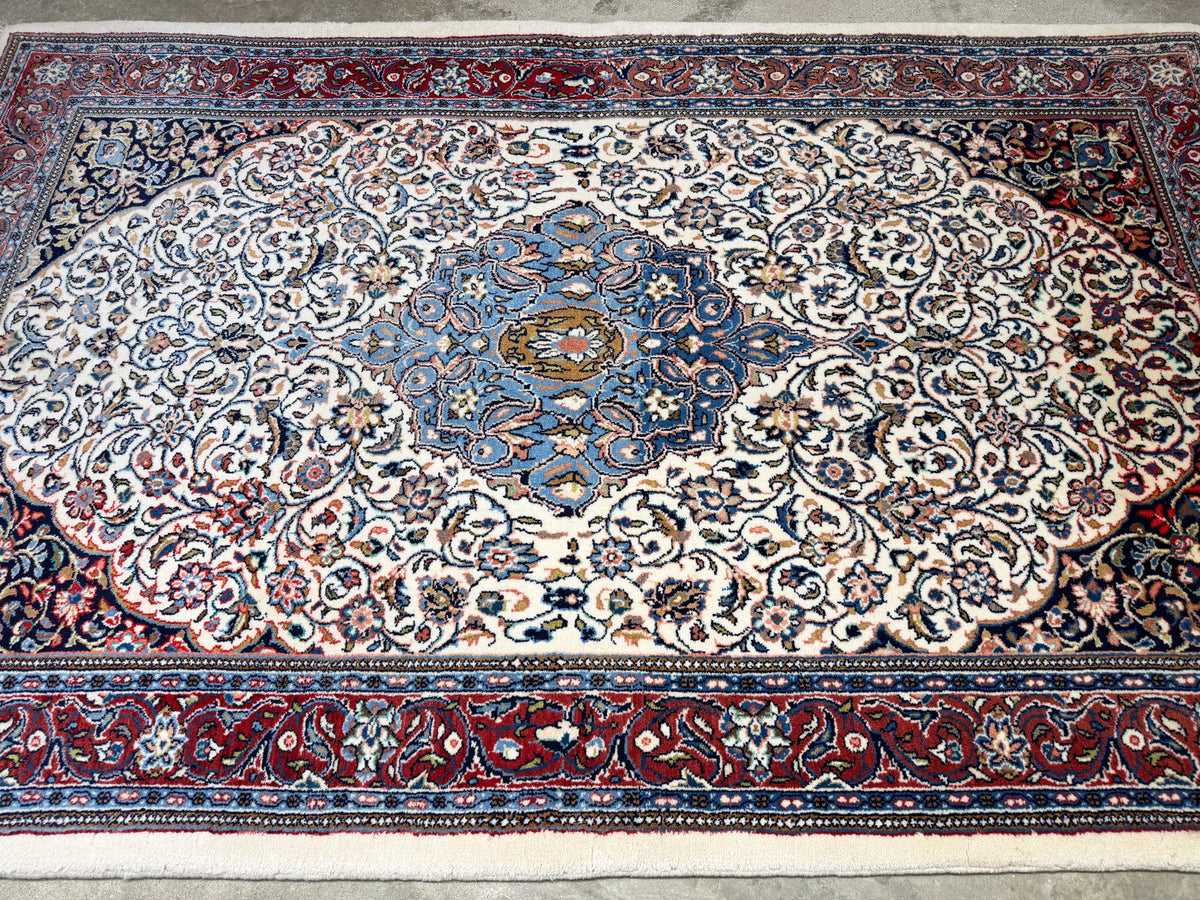 Hand-Knotted Persian Sarouk Rug - 4’5”x6’11”