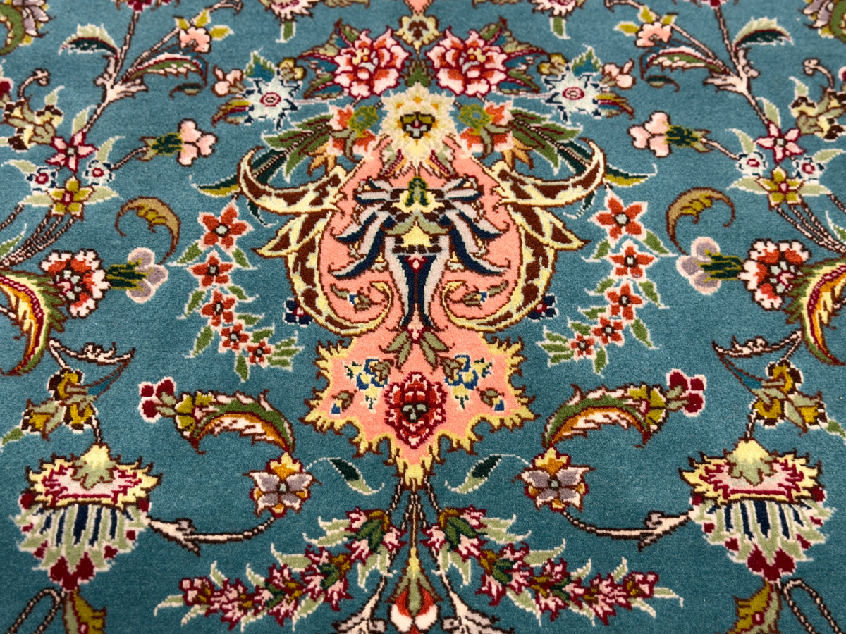 Hand-Knotted 80 Raj Persian Tabriz Rug - Signed Aghazadeh - 5'9"x9'5"