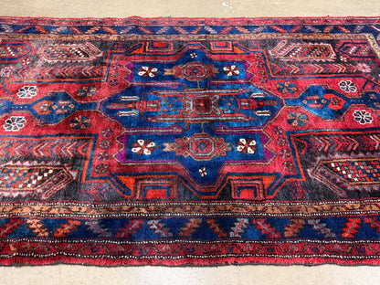 Hand-Knotted Persian Hamadan Rug - 5’3”x9’3”