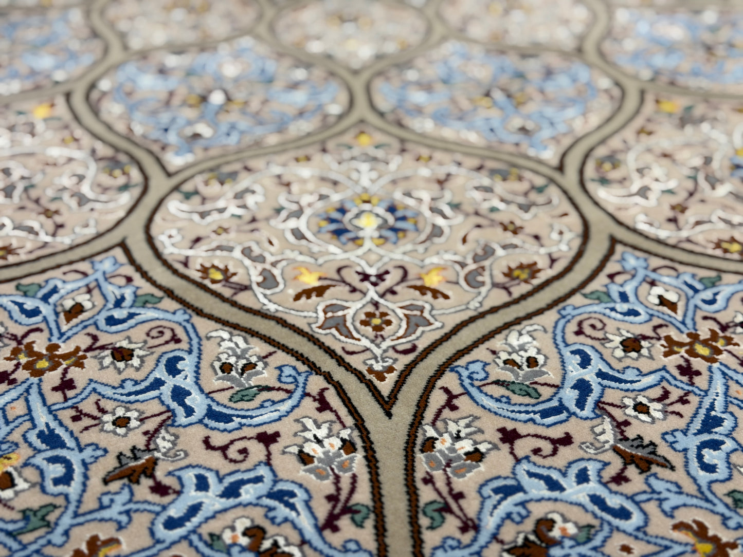 Hand-Knotted Persian Isfahan Rug - Signed Mortazavi - 5’x7’9”