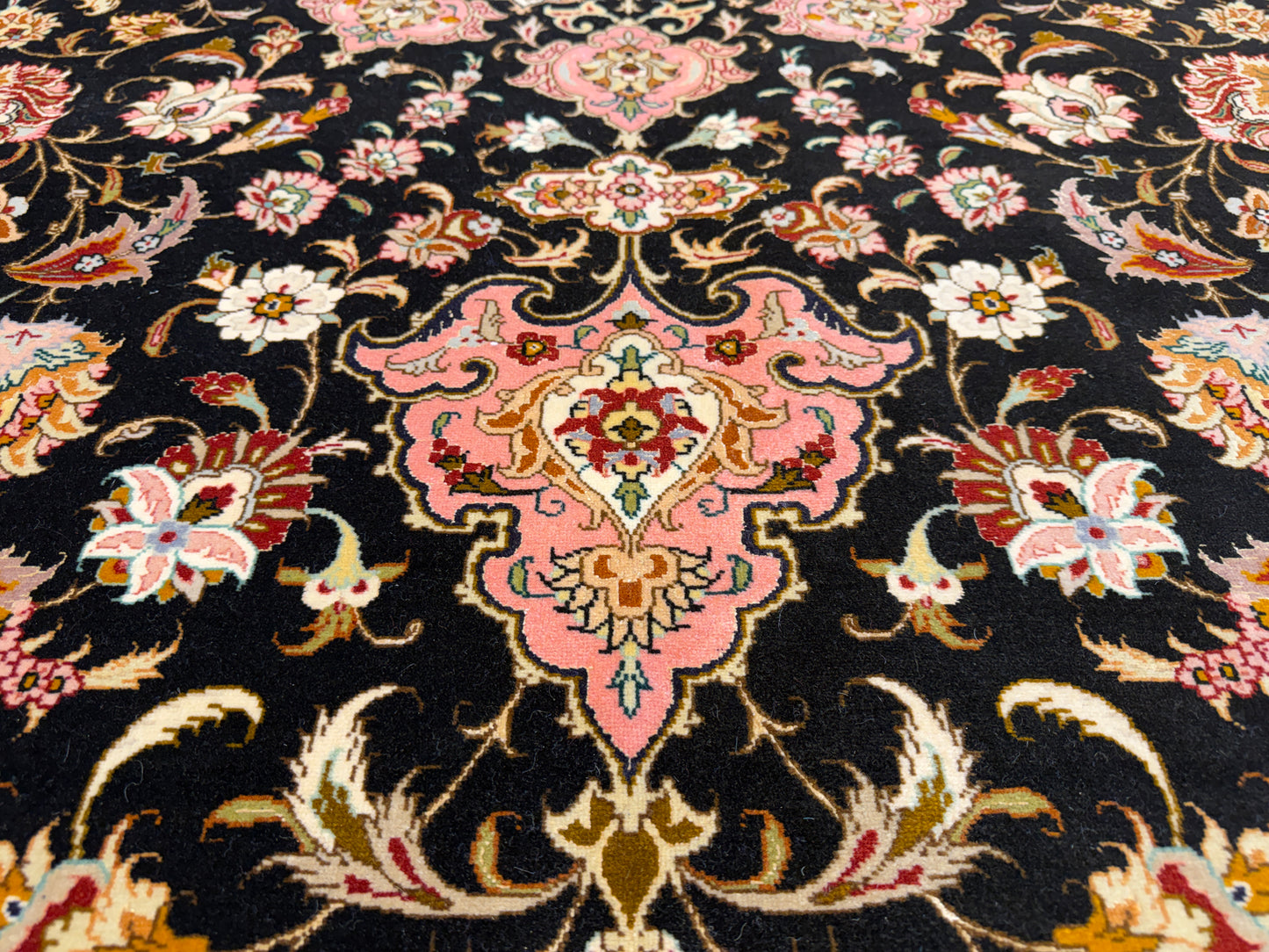 Hand-Knotted 50 Raj Persian Tabriz Rug - 9’11”x12’11”