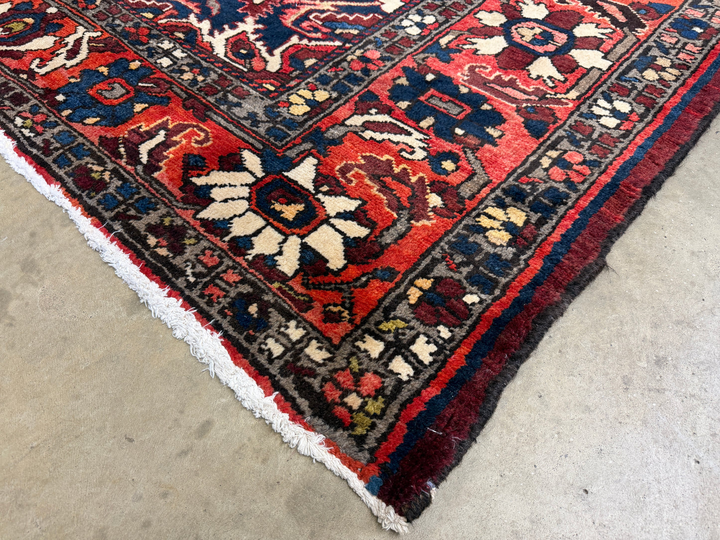 Hand-Knotted Persian Bakhtiari Rug - 10’x11’10”