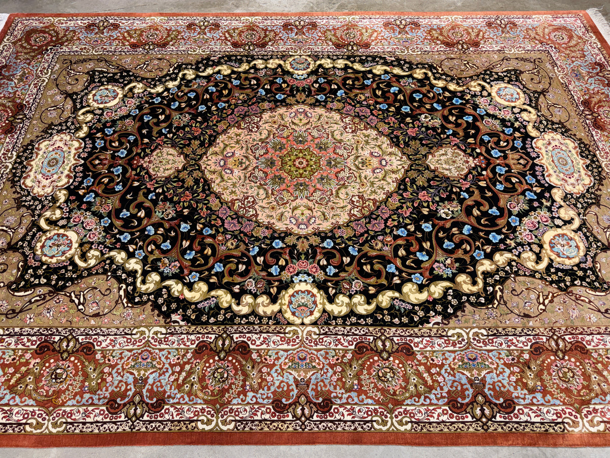 Luxurious Hand-Knotted 100% Silk Persian Qum Rug - Signed Abbaspour - 6'6"x9'6"