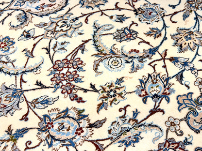 Hand-Knotted 4 La Persian Nain Rug - 6'9"x10'7"