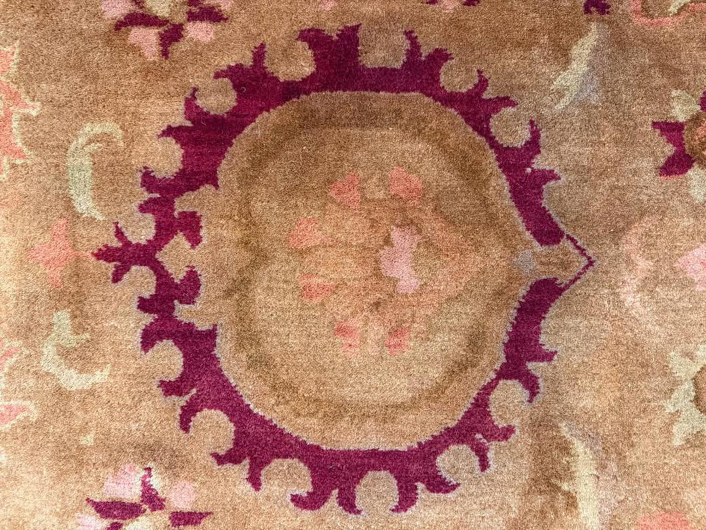 8’x9’8” Handmade Golden Gabbah Rug