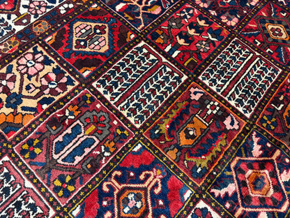 Hand-Knotted Persian Bakhtiari Rug - 9’8”x12’4”