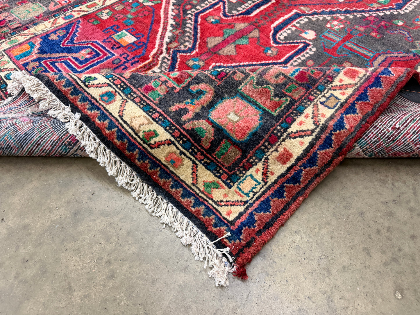 Hand-Knotted Persian Hamadan Rug - 5’3”x9’3”