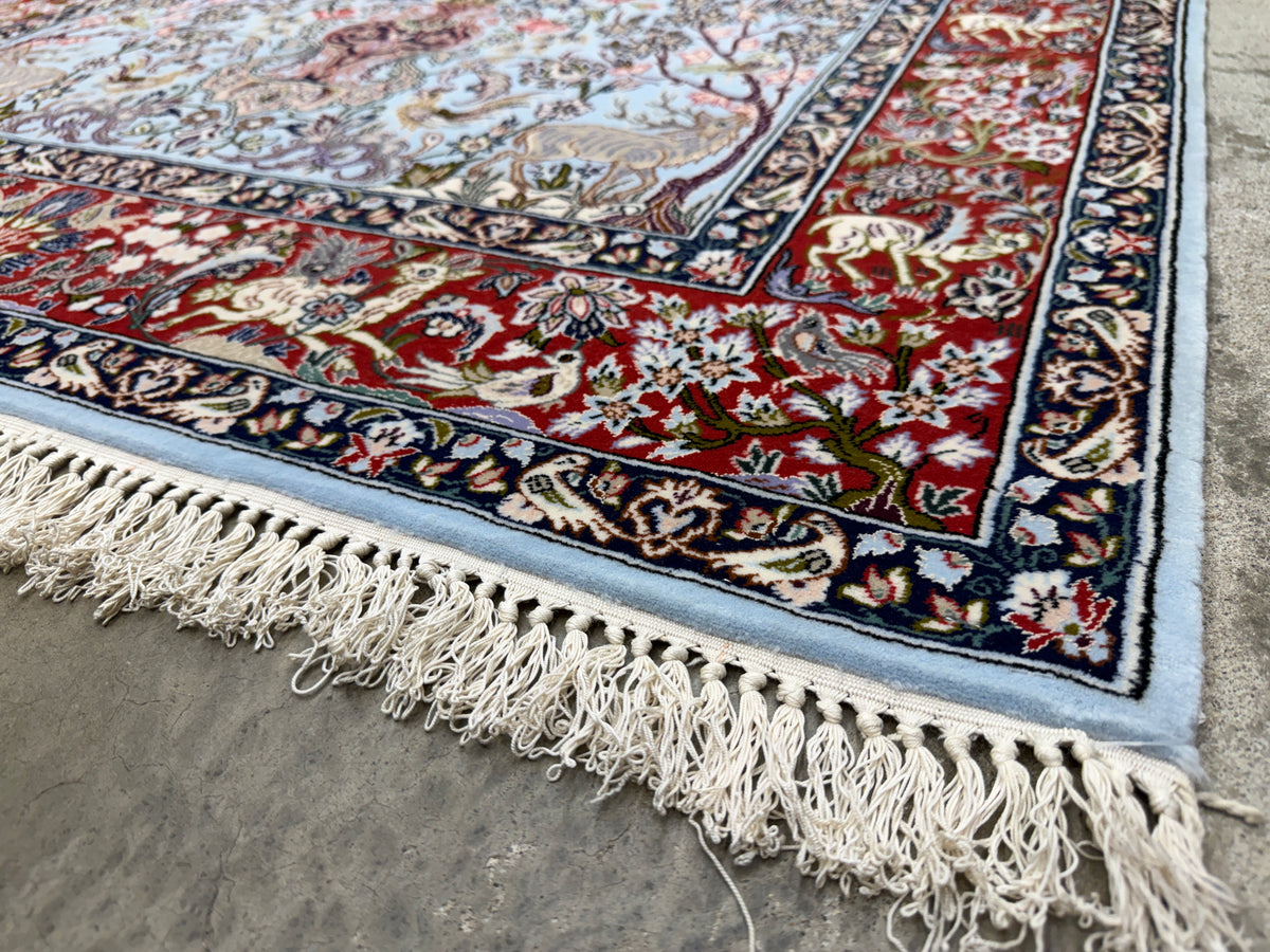 Hand-Knotted Pictorial Persian Isfahan Rug - 3’7”x5’7”