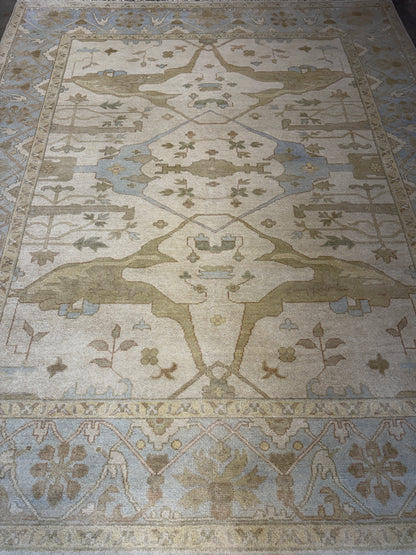 8’1”x9’10” Hand-Knotted Wool Oushak Area Rug