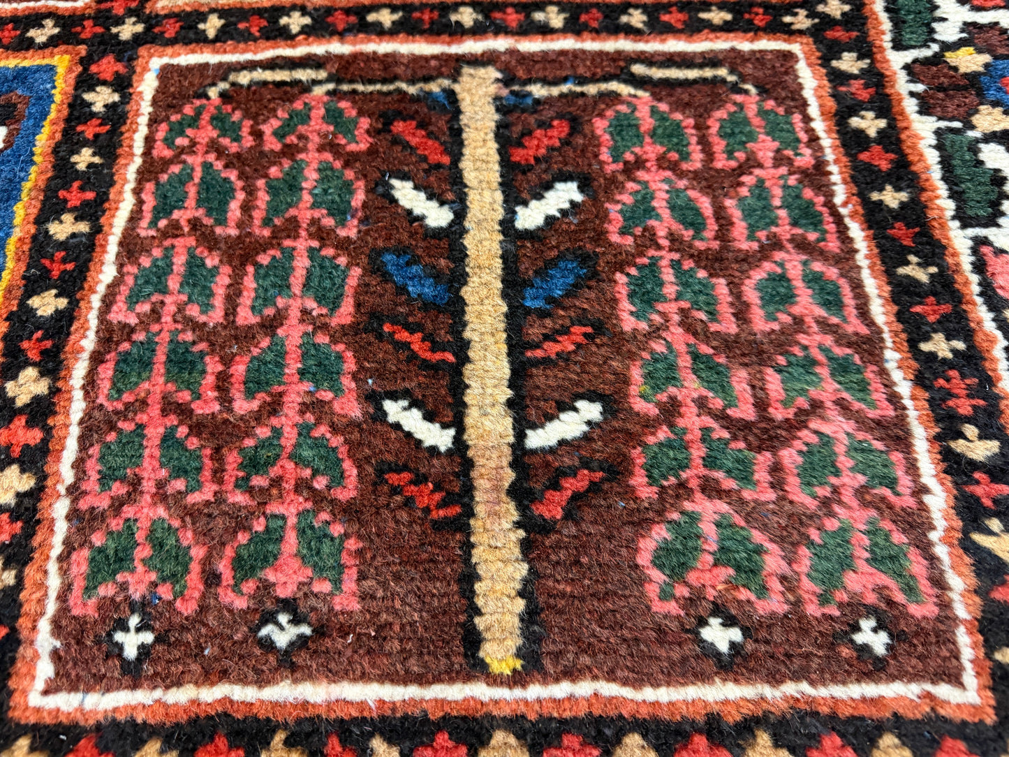 Hand-Knotted Persian Bakhtiari Rug - 9’4”x10’3”