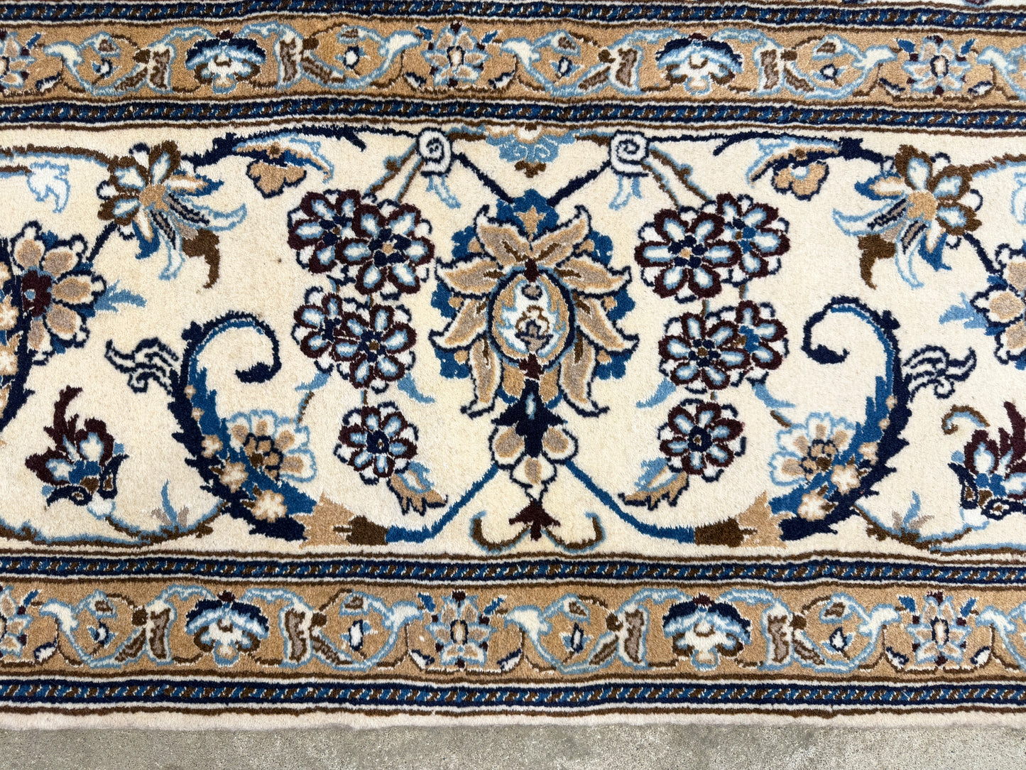 Hand-Knotted Persian Nain Rug - Signed Habibian - 9’6”x12’9”