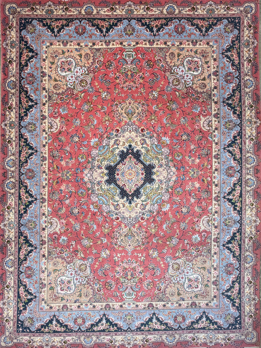 Hand-Knotted 60 Raj Persian Tabriz Rug - Signed Novinfar - 9’x13’