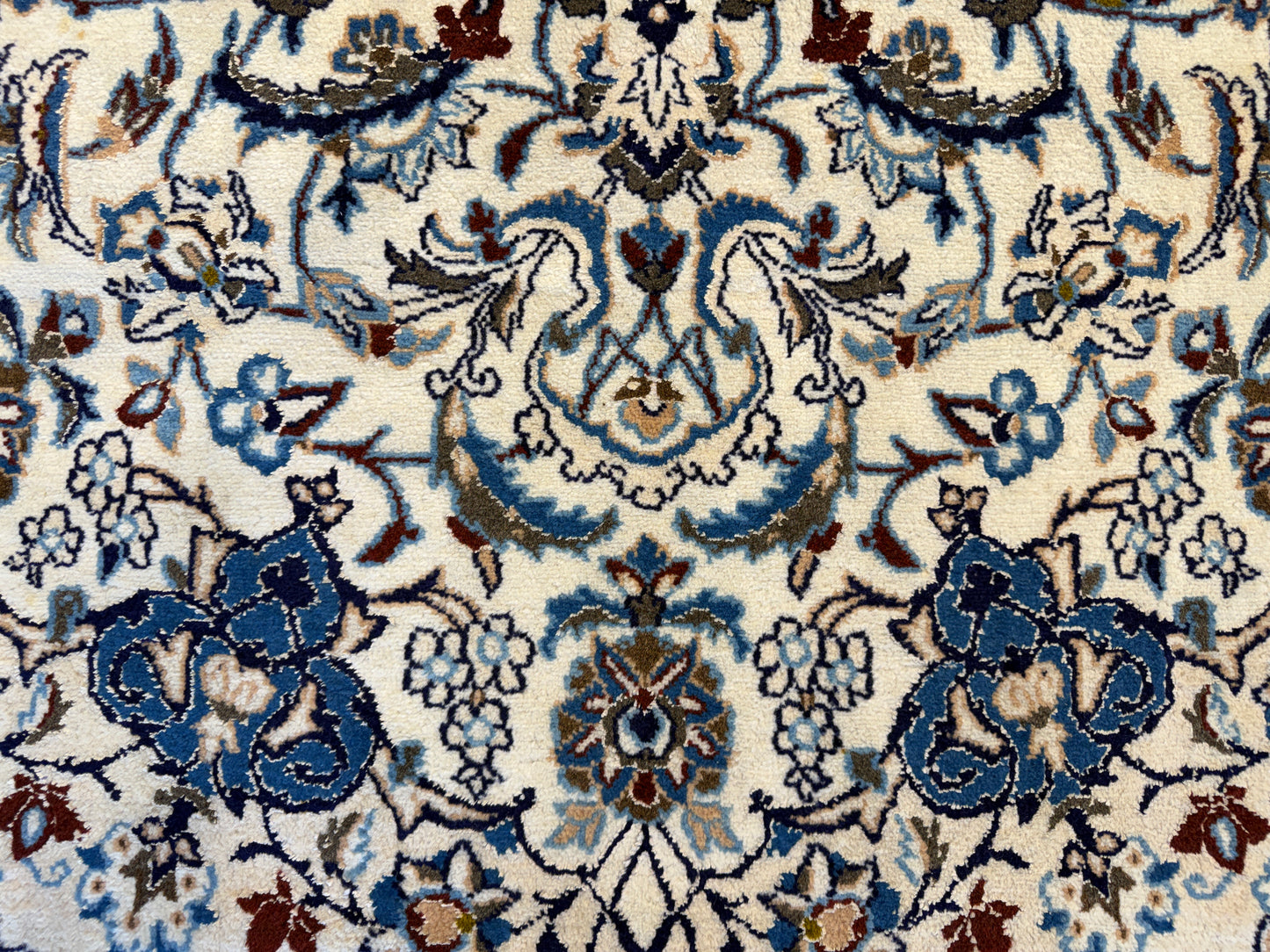 Hand-Knotted 9 La Persian Nain Rug - 6’7”x10’5”