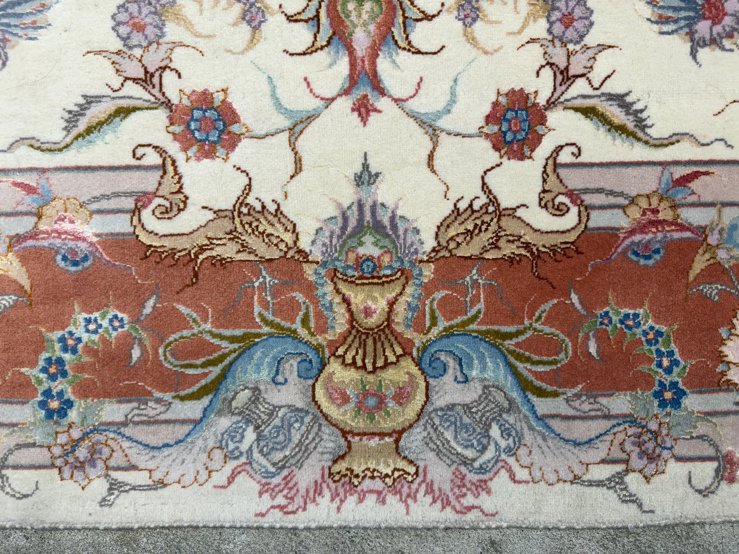 Hand-Knotted Persian Tabriz 60 Raj Rug - Signed Orouji - 5'x6'8"