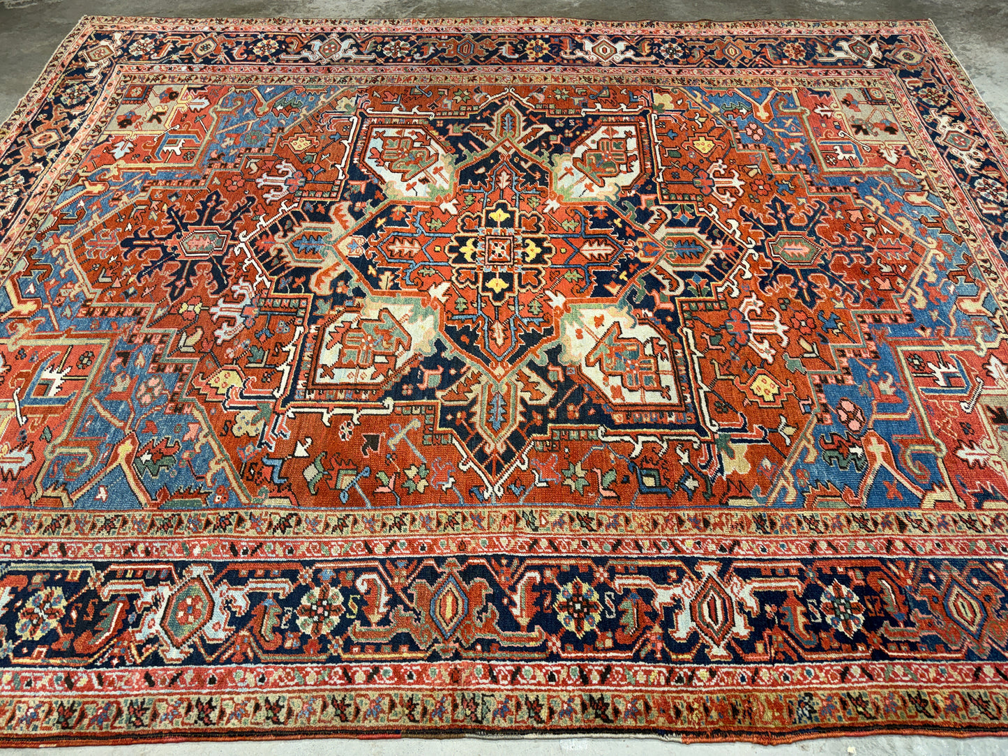 Hand-Knotted Persian Heriz Serapi Rug - 8’1”x10’5”