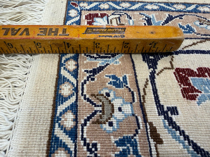Hand-Knotted 6 La Persian Nain Rug - 5’5”x9’1”