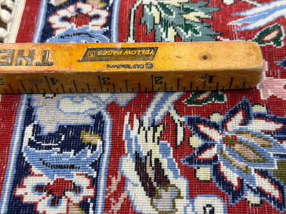 Hand-Knotted Pictorial Persian Isfahan Rug - 3’6”x5’5”