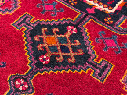 Hand-Knotted Persian Hamadan Rug - 4'x7'5"