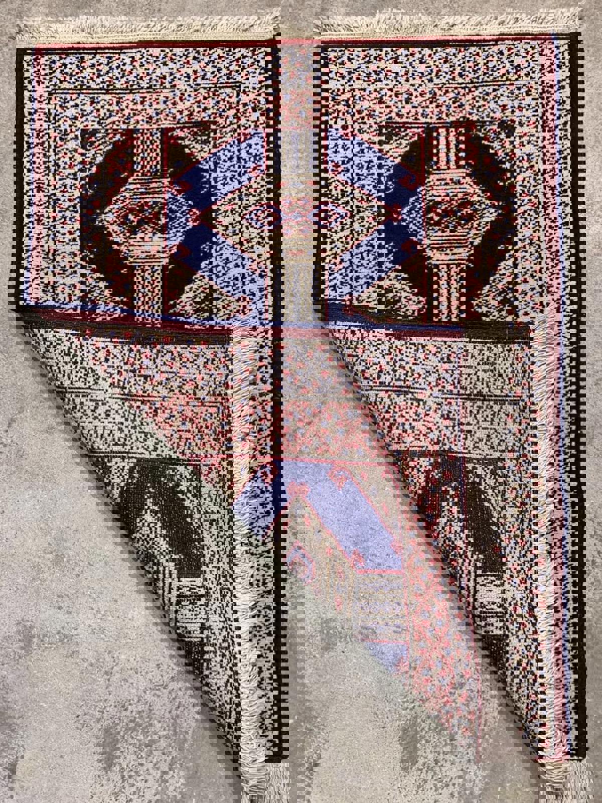 2'x2'9" Handmade 100% Wool Persian Turkaman Rug