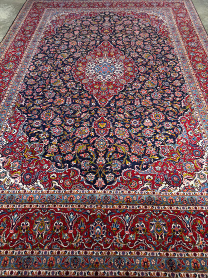 Hand-Knotted Persian Kashan Rug - 9’11”x14’3”