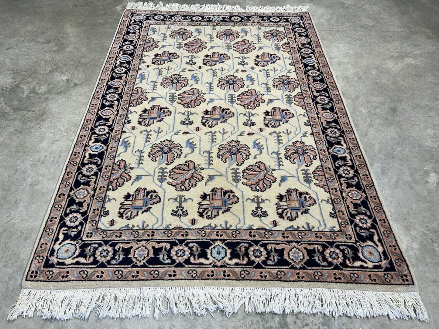 4’x5’10” Hand-knotted Wool All-Over Rug - Oriental Carpet 4x6