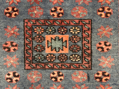 Hand-Knotted Persian Hamadan Rug - 4'2"x6'5"