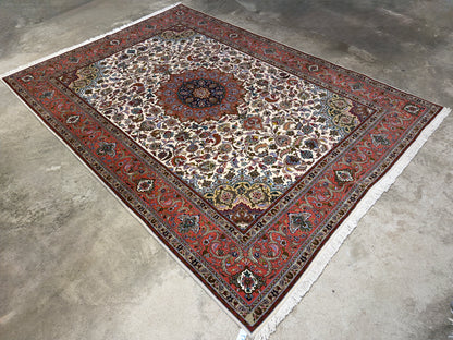 Hand-knotted Persian Tabriz Rug - 7’x10’8”