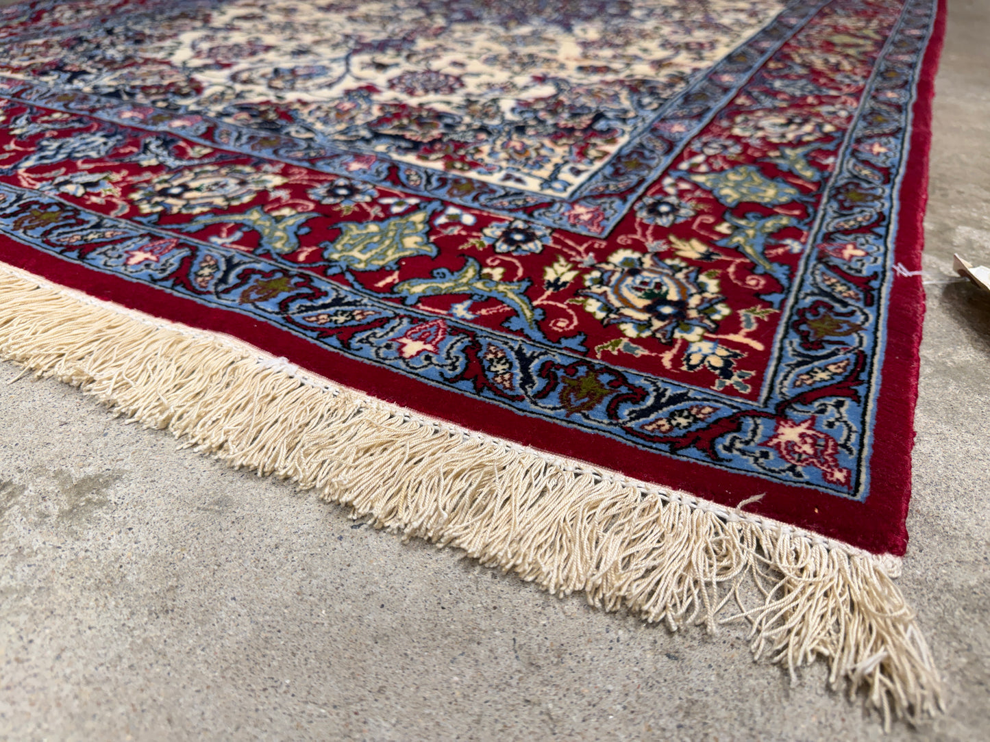 Hand-Knotted Persian Isfahan Rug - 3’6”x5’6”