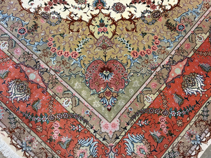 10’x12’9” Fine Hand-Knotted Persian Tabriz Area Rug
