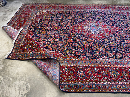 Hand-Knotted Persian Kashan Rug - 9’11”x14’3”