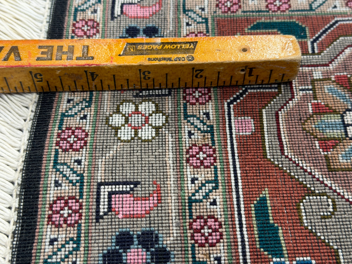 Hand-Knotted 60 Raj Persian Tabriz Heriz Rug - 6'6"x9'6"