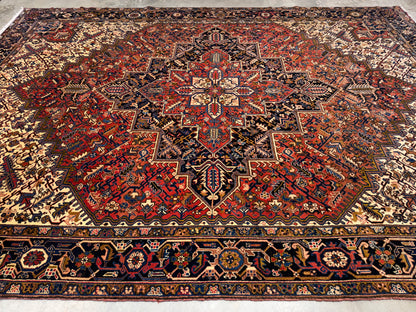 10’1”x14’ Hand-Knotted Persian Heriz Area Rug
