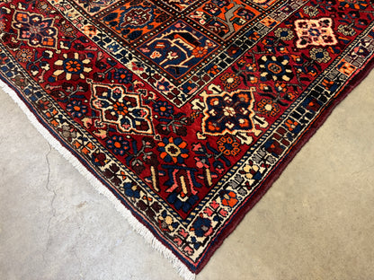 Hand-Knotted Persian Bakhtiari Rug - 9’9”x13’4”