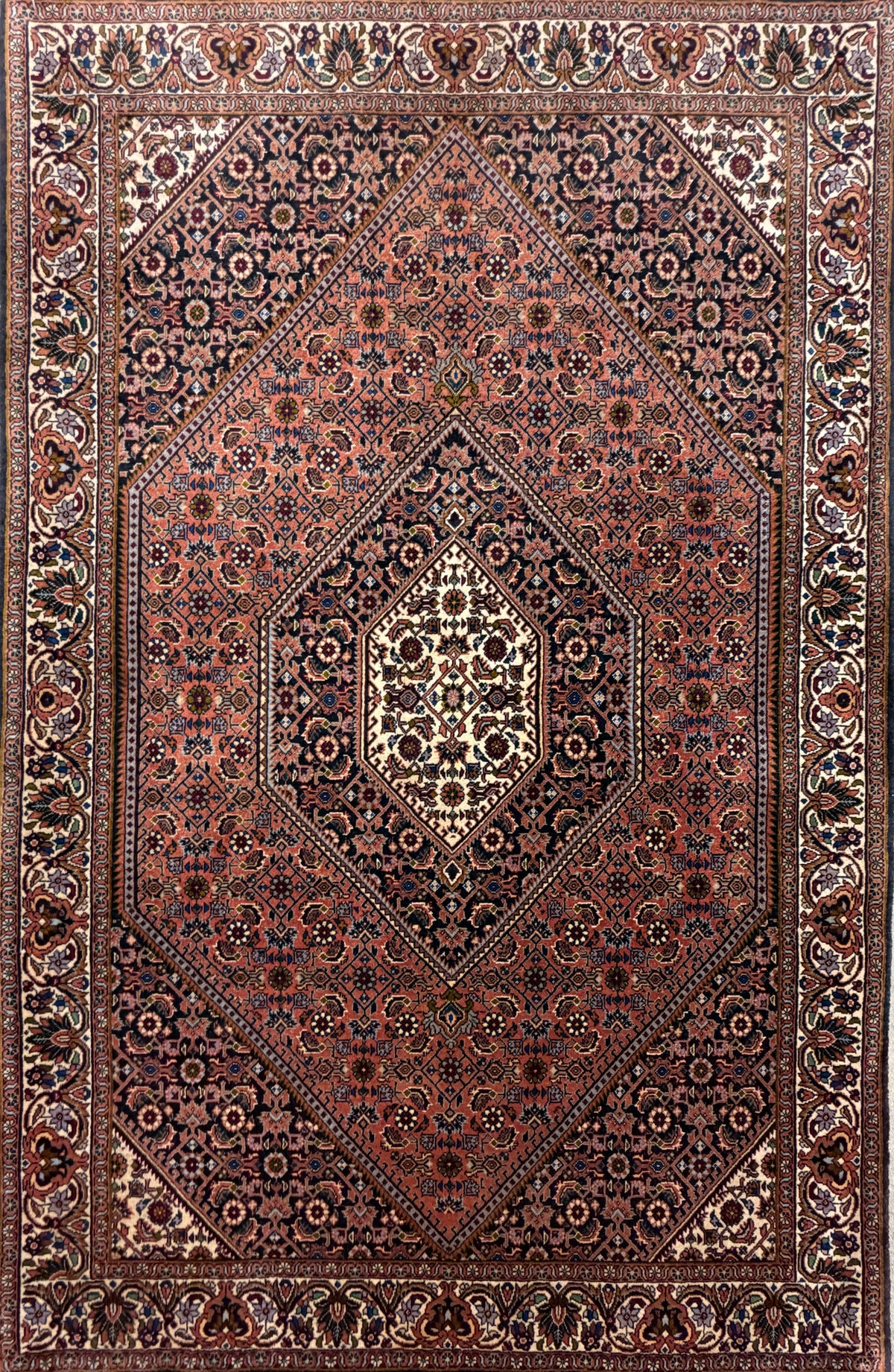 Hand-Knotted Persian Bidjar Rug - 3'7"x5'7"