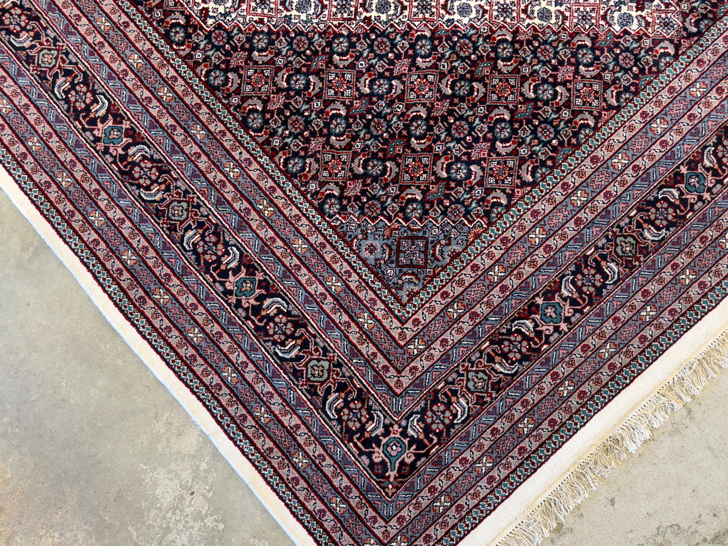 9’10”x14’ Hand-Knotted IndoBidjar Area Rug