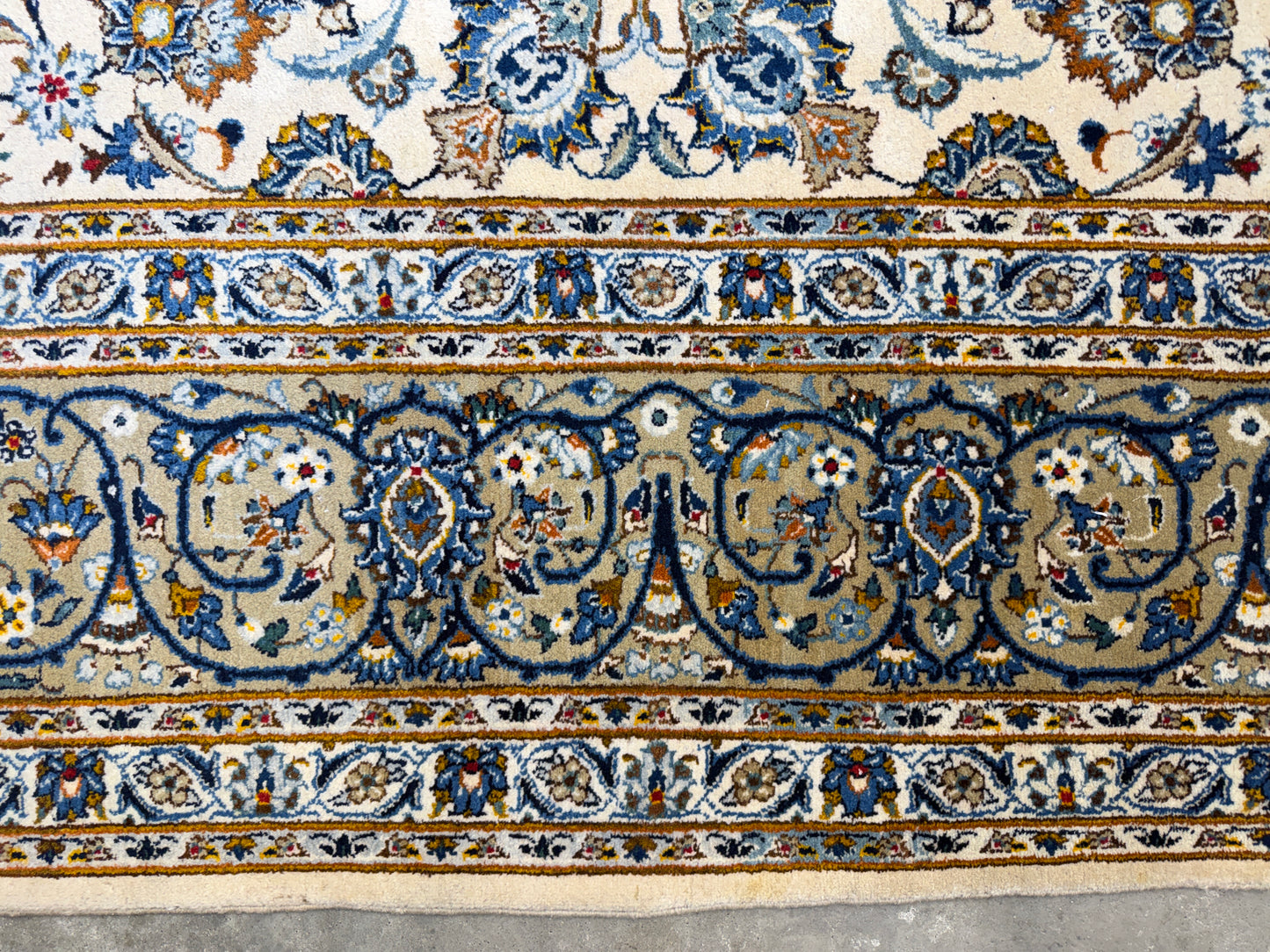 9’4”x13’3” Hand-Knotted Wool Persian Kashan Area Rug