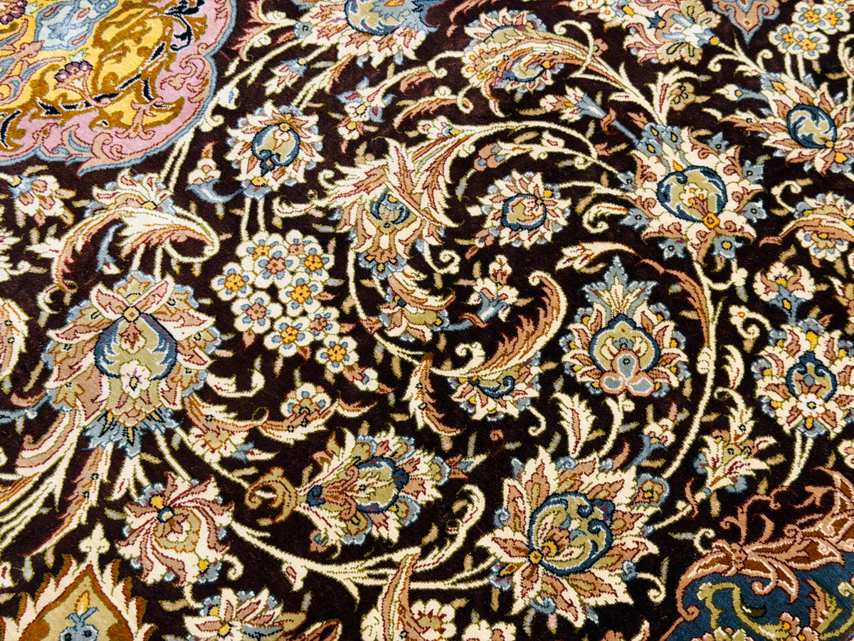 Luxurious Hand-Knotted 100% Silk Persian Qum Rug - Signed Shirazi - 6'9"x10'2"