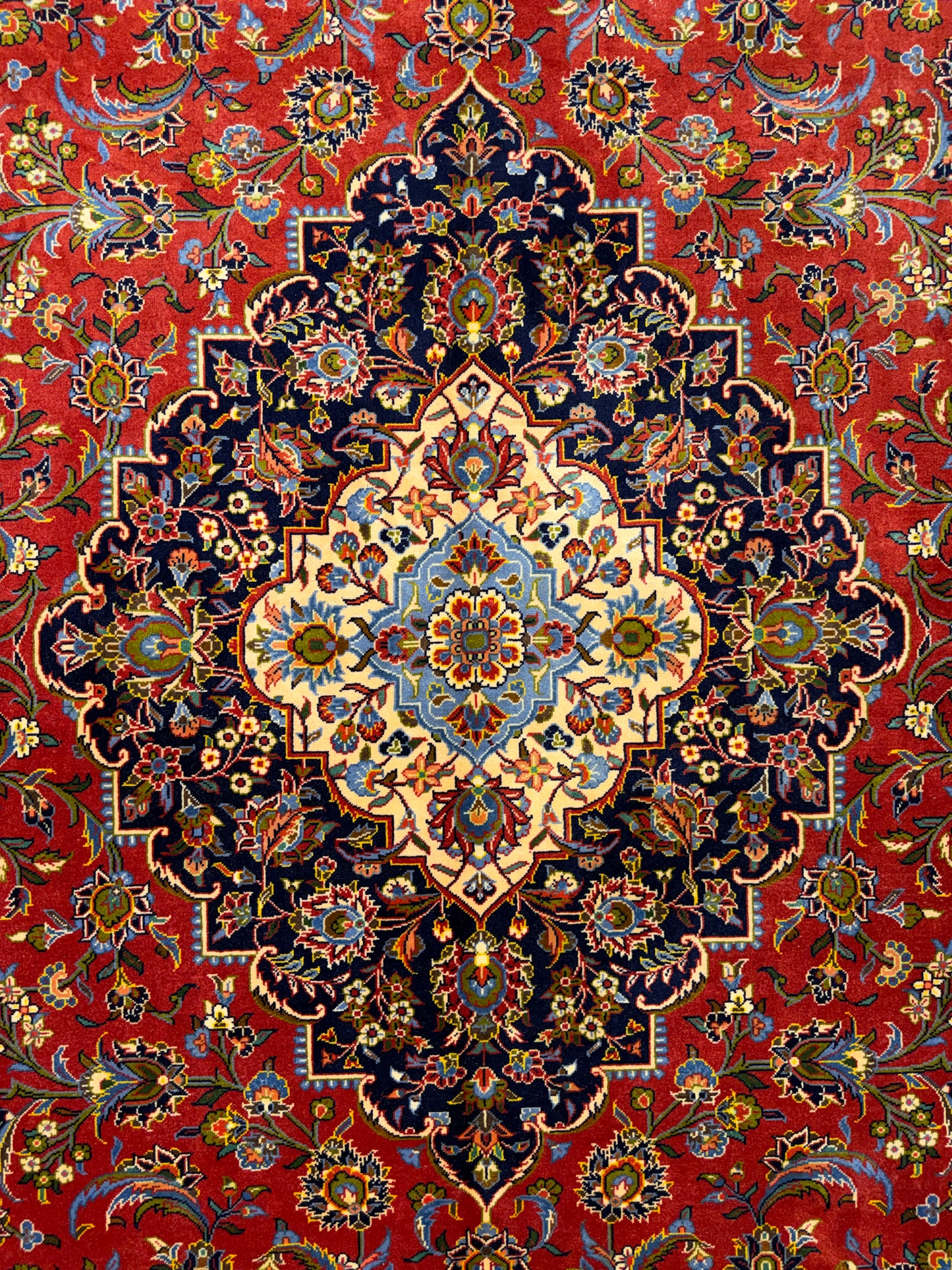 Hand-Knotted Persian Kashan Rug - 9’11”x13’