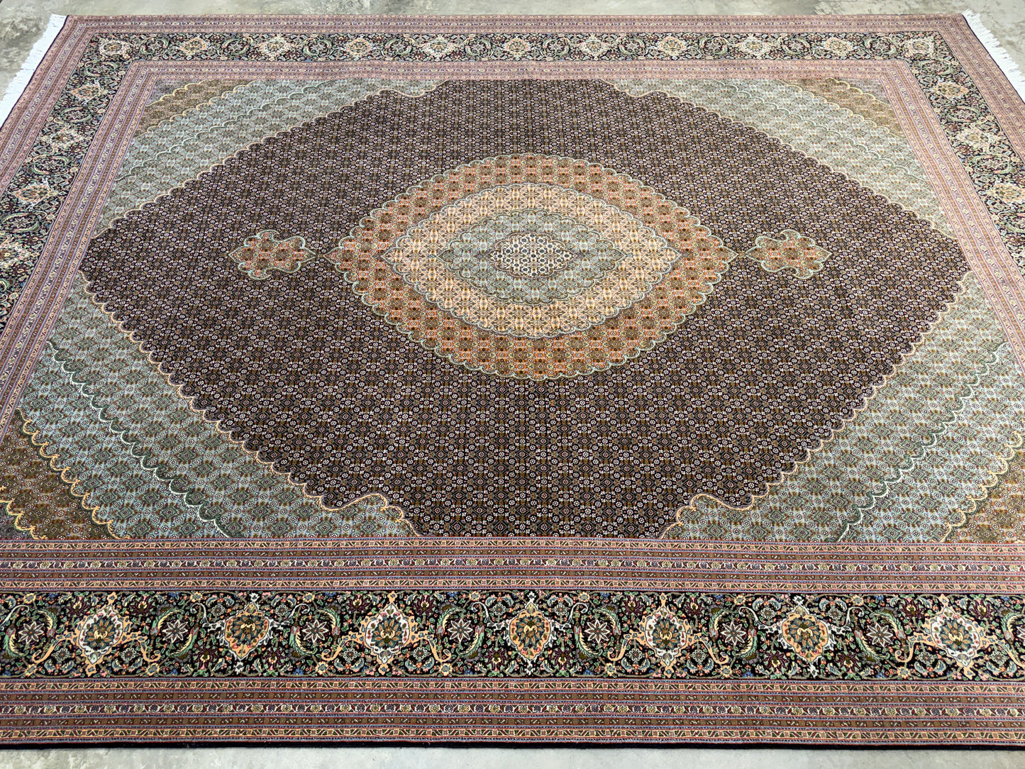 Hand-Knotted Persian Tabriz Mahi Rug - 9’9”x13’4”