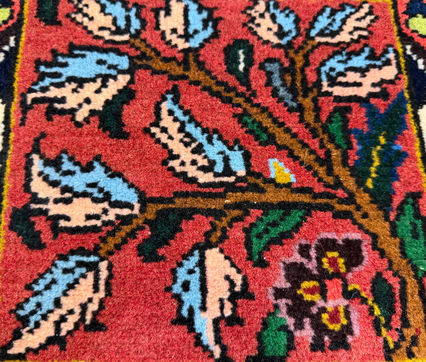 3’5”x5’2” Hand-Knotted Wool Bakhtiari Persian Rug 3x5 Red Handmade Carpet