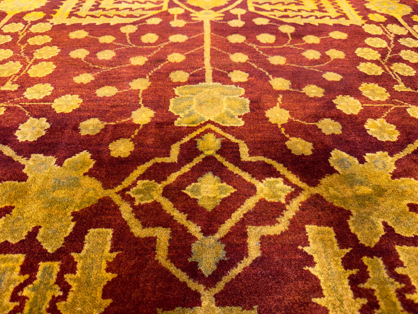 8’1”x9’10” Hand-Knotted Wool Tibetian Area Rug