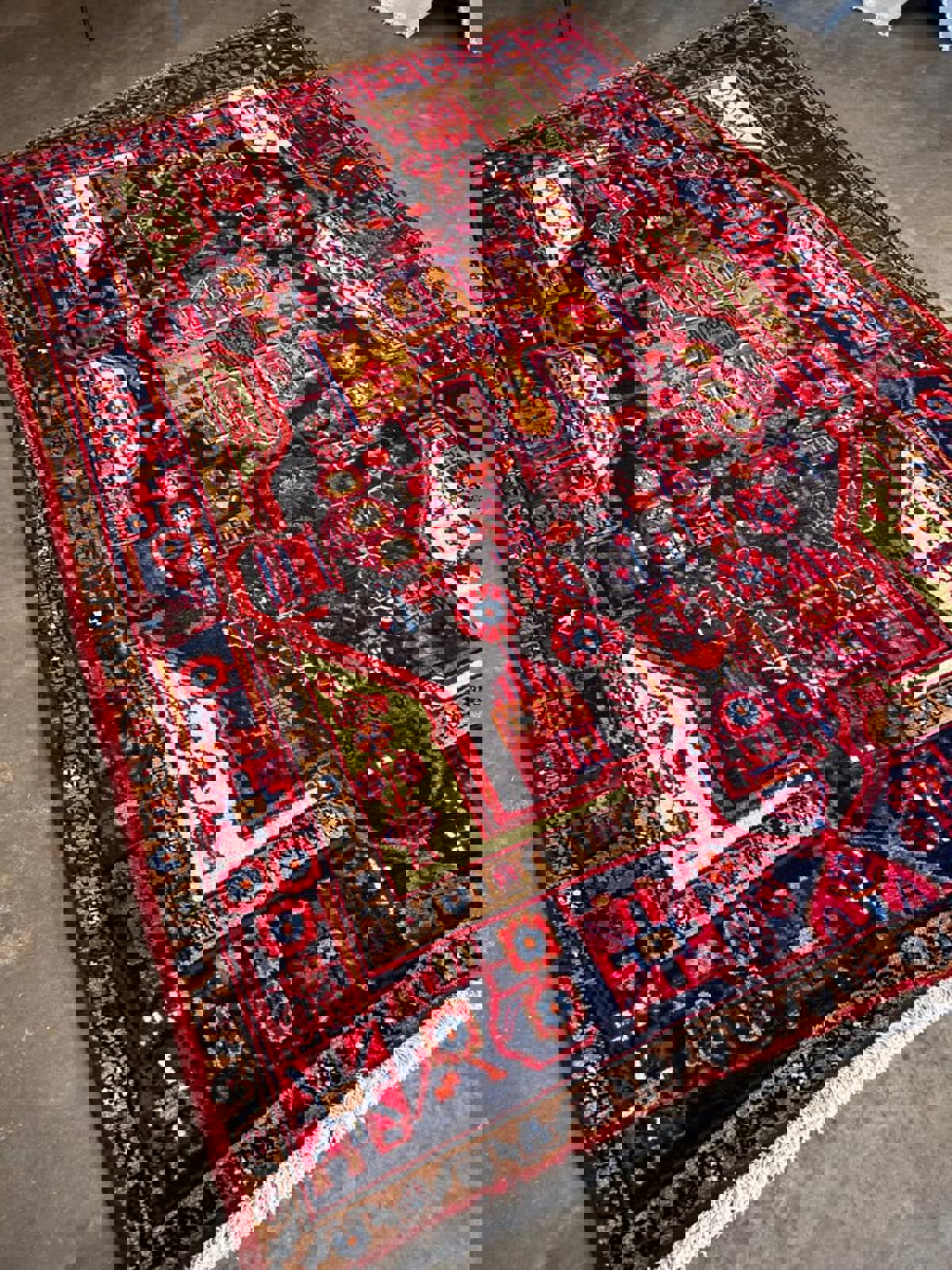 5'3"x8'1" Handmade 100% Wool Persian Nahavand Rug