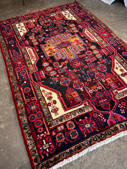 5'3"x8'1" Handmade 100% Wool Persian Nahavand Rug