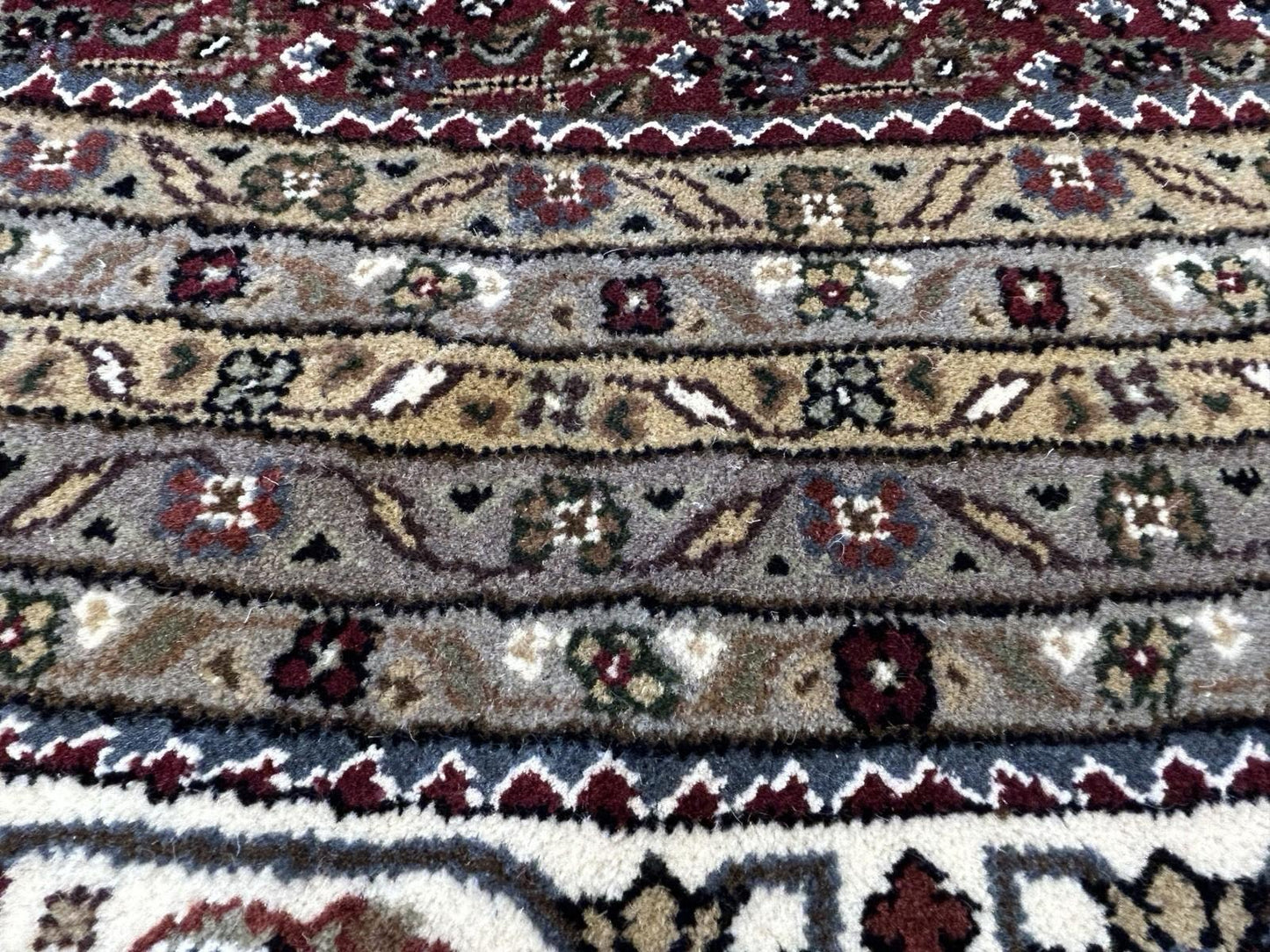 10’ Diameter Hand-knotted Wool Round Area Rug - Handmade Carpet 10x10 Burgandy