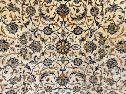 Hand-Knotted Persian Kashan Rug - 4’5”x7’5”