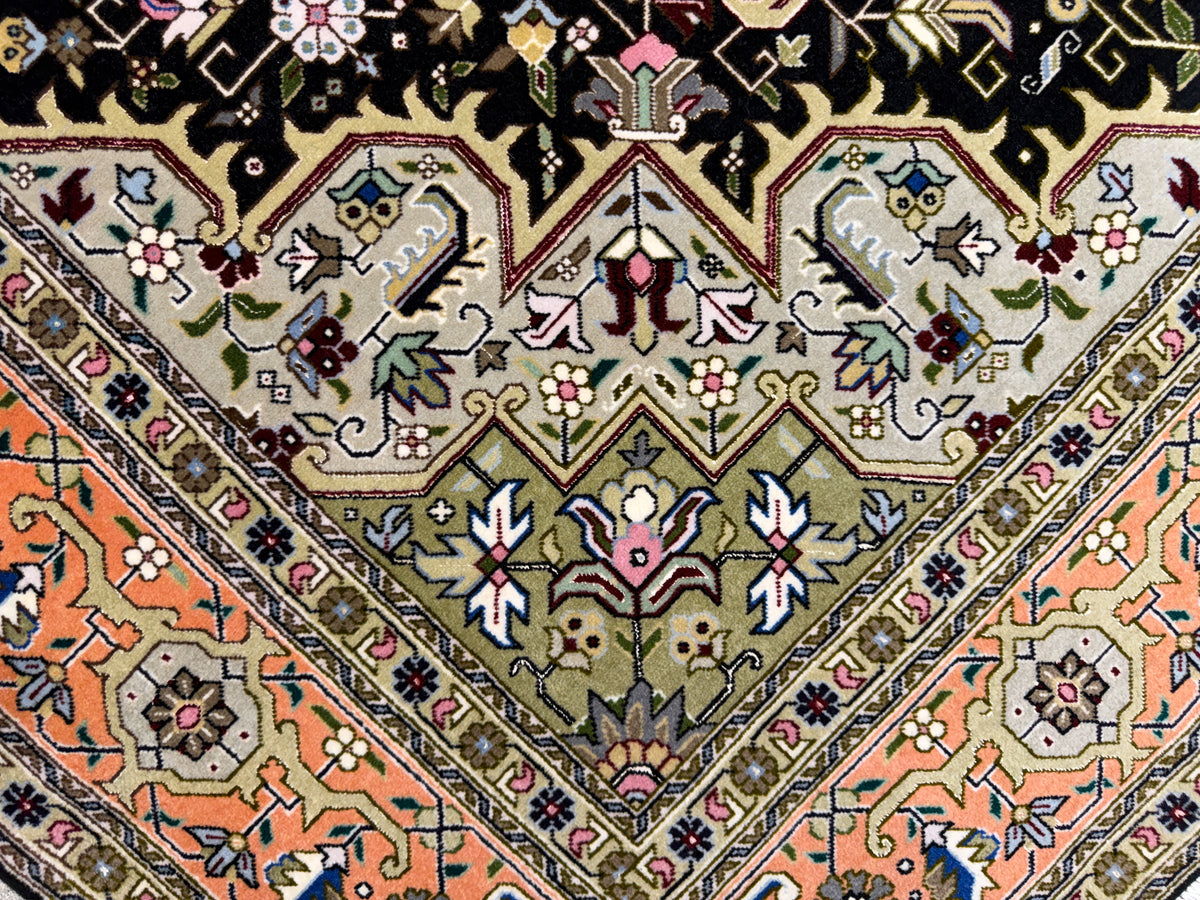 Hand-Knotted Persian Tabriz 60 Raj Rug - 4'11"x6'6"