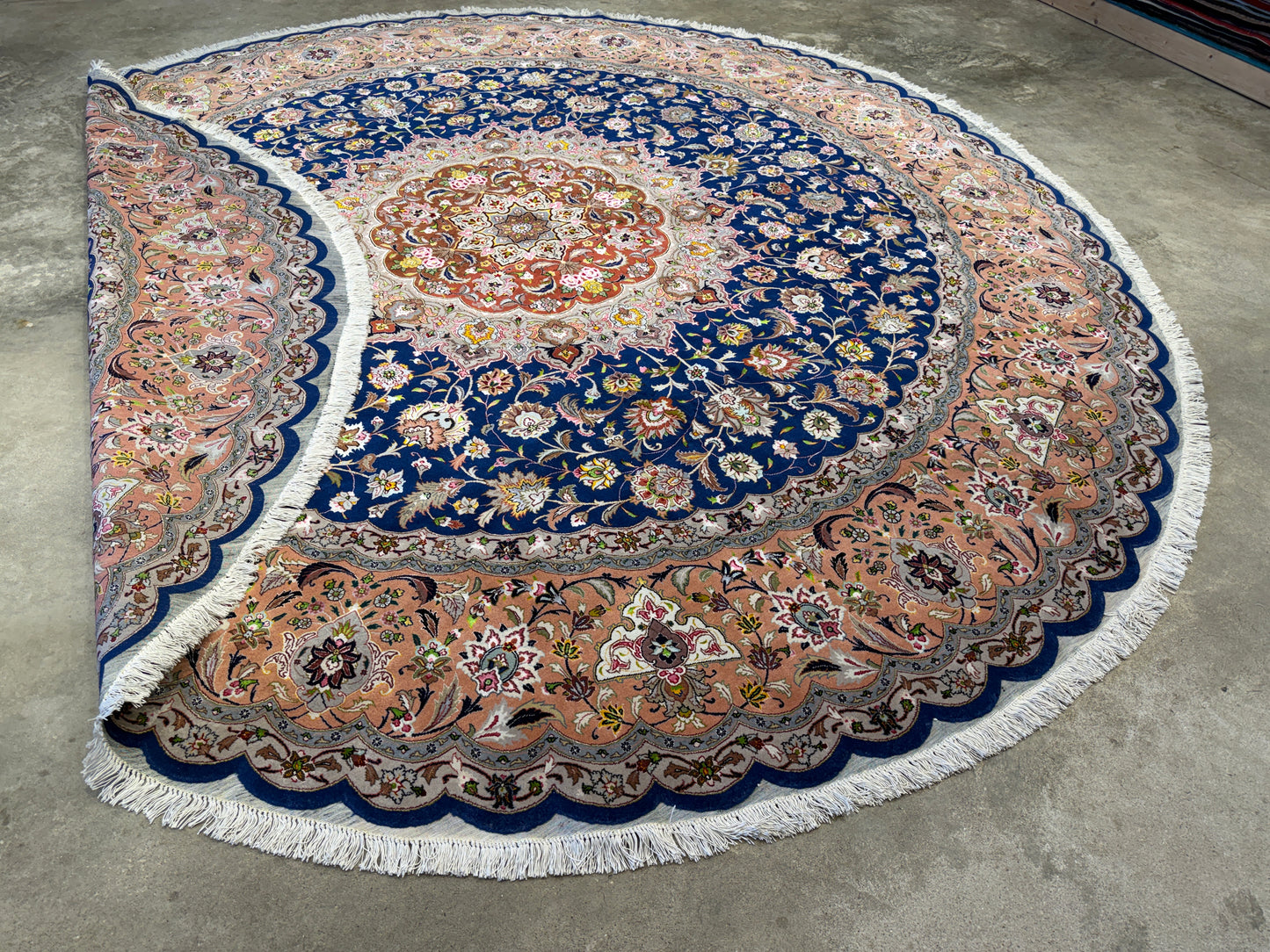 9’6” Diameter Very Fine Hand-Knotted Wool & Silk Round Tabriz Persian Rug - 9x9 Handmade Carpet