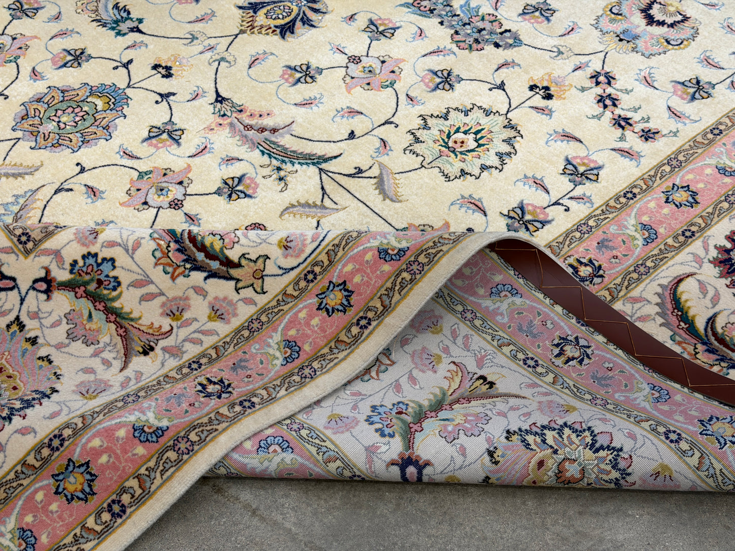 9’9”x13’4” Very Fine Hand-Knotted Persian Tabriz 80 Raj Signed Area Rug