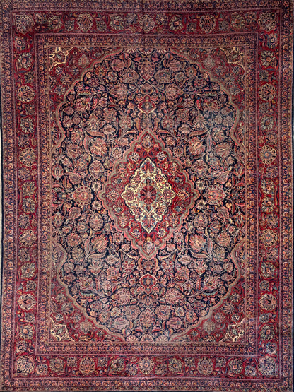 10’x13’7” Very Fine Antique Hand-Knotted Persian Kashan Area Rug